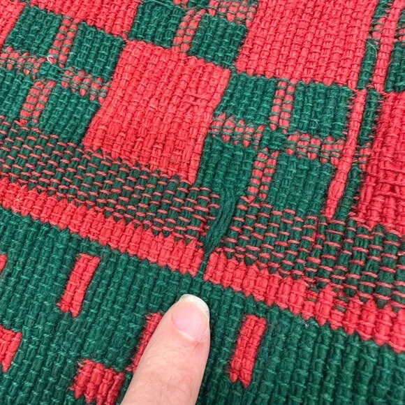 Vintage Tapestry Rug Throw Wall Hanging Hayim 1994 Christmas Red Green Fringe - Picture 8 of 10